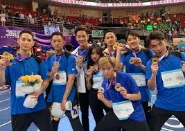 基恩：很乐意看到埃迪-豪执教曼联，他年轻并且经验丰富